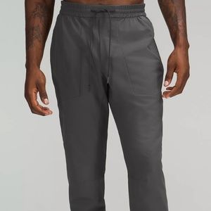 License to Train Jogger (Lululemon) - New